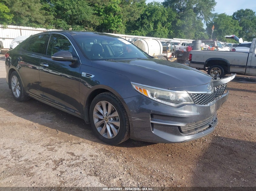 2017 Kia Optima VIN 5XXGU4L38HG127136 IAAI salvage auction — FRONT END, Salvage (Texas), sold $25 on 2026-07-30 (photo 1)