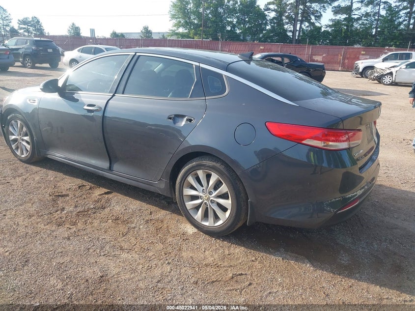 2017 Kia Optima VIN 5XXGU4L38HG127136 IAAI salvage auction — FRONT END, Salvage (Texas), sold $25 on 2026-07-30 (photo 3)