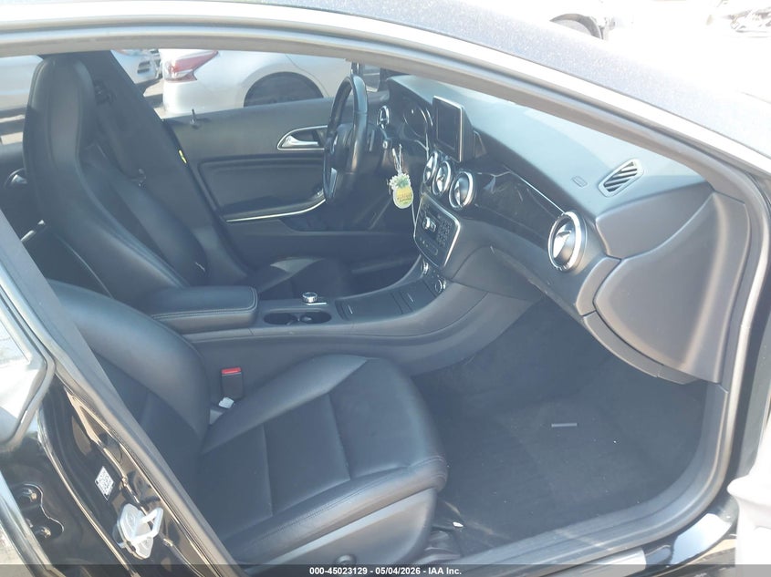 2014 Mercedes-benz Cla-klasse VIN WDDSJ4EB6EN153196 IAAI salvage auction — MECHANICAL, Salvage (Pennsylvania), sold $1,300 on 2026-07-14 (photo 5)