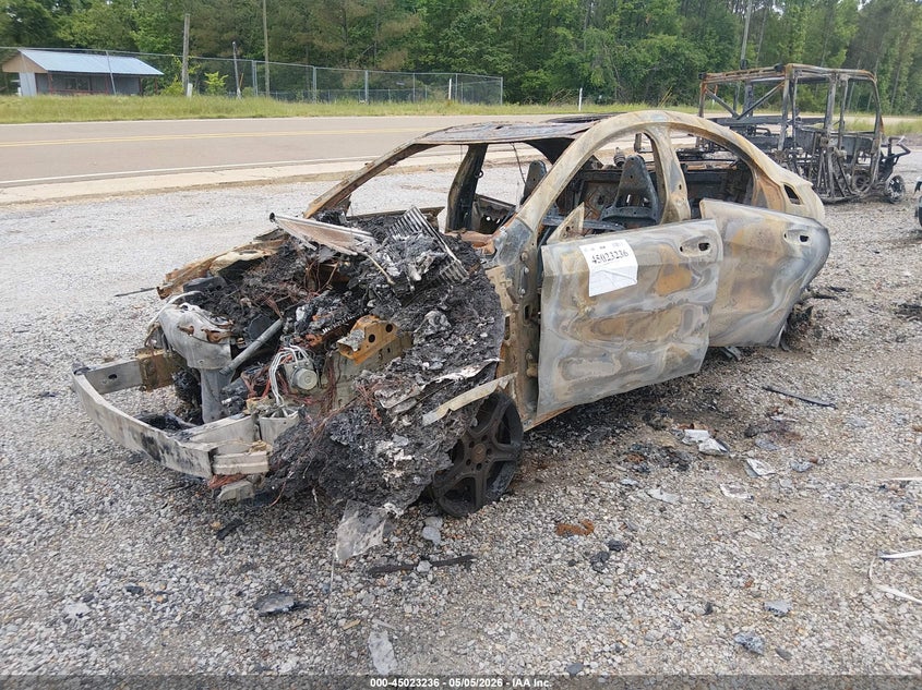 2014 Mercedes-benz Cla-klasse VIN WDDSJ4GB8EN113828 IAAI salvage auction — BURN, Junking Certificate (Mississippi), sold $100 on 2026-08-06 (photo 2)