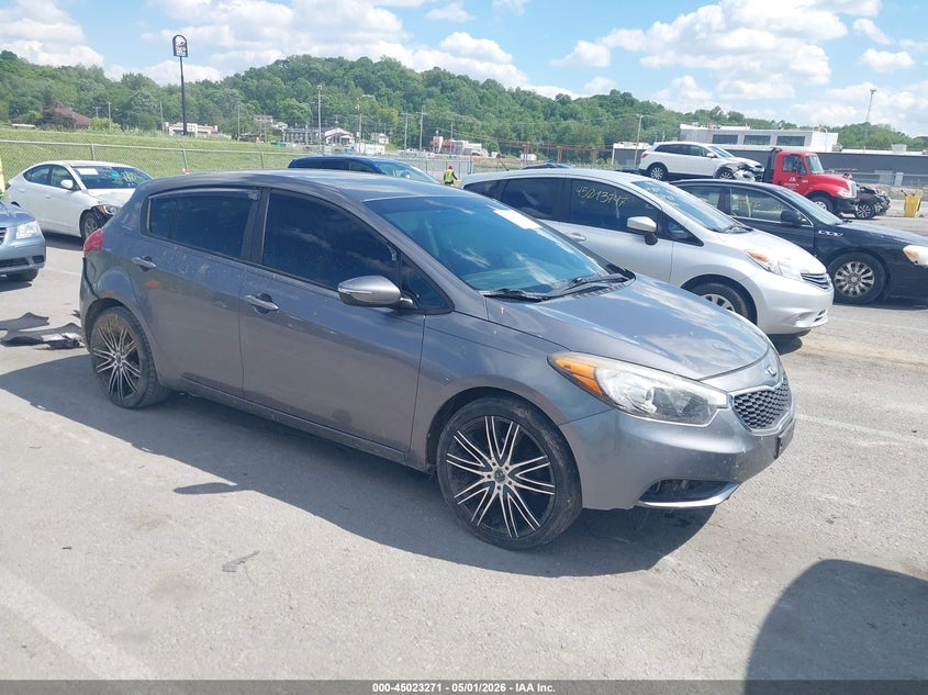 2016 Kia Forte VIN KNAFK5A85G5650622 IAAI salvage auction — LEFT REAR, Salvage (Illinois), sold $375 on 2026-07-21 (photo 1)