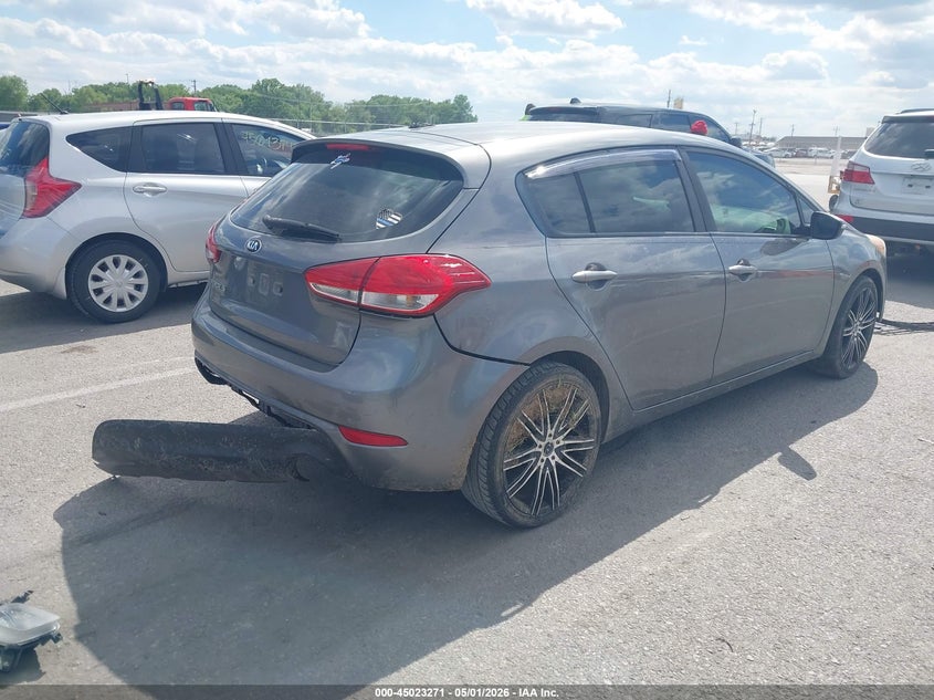 2016 Kia Forte VIN KNAFK5A85G5650622 IAAI salvage auction — LEFT REAR, Salvage (Illinois), sold $375 on 2026-07-21 (photo 4)