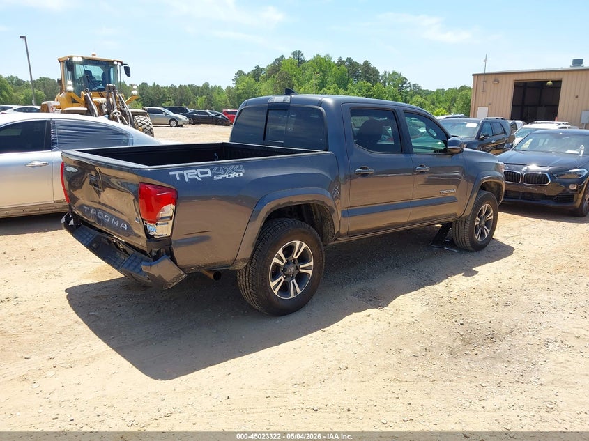 2017 Toyota Tacoma VIN 5TFCZ5AN1HX105935 IAAI salvage auction — REAR END, Salvage (North Carolina), sold $12,100 on 2026-07-08 (photo 4)