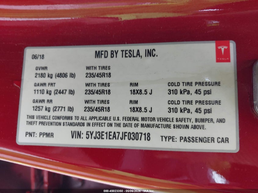 2018 Tesla Model 3 VIN 5YJ3E1EA7JF030718 IAAI salvage auction — RIGHT SIDE, Original (Texas), sold $10,100 on 2026-07-08 (photo 9)