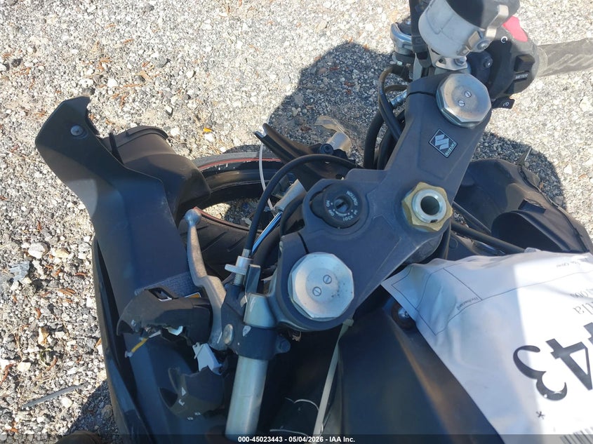 2012 Suzuki Gsx VIN JS1GT78A2C2101510 IAAI salvage auction — ALL OVER, Salvage (Idaho), sold $375 on 2026-07-29 (photo 7)