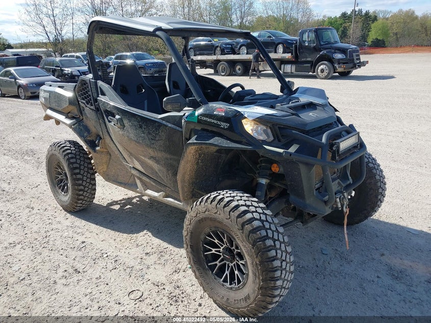 2021 Can-am/ brp Commander VIN 3JB1RAX45MK000344 IAAI salvage auction — HAIL, Bill Of Sale (Wisconsin), sold $4,900 on 2026-08-01 (photo 1)