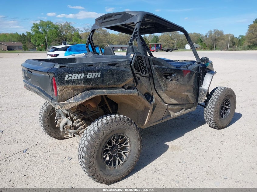 2021 Can-am/ brp Commander VIN 3JB1RAX45MK000344 IAAI salvage auction — HAIL, Bill Of Sale (Wisconsin), sold $4,900 on 2026-08-01 (photo 4)
