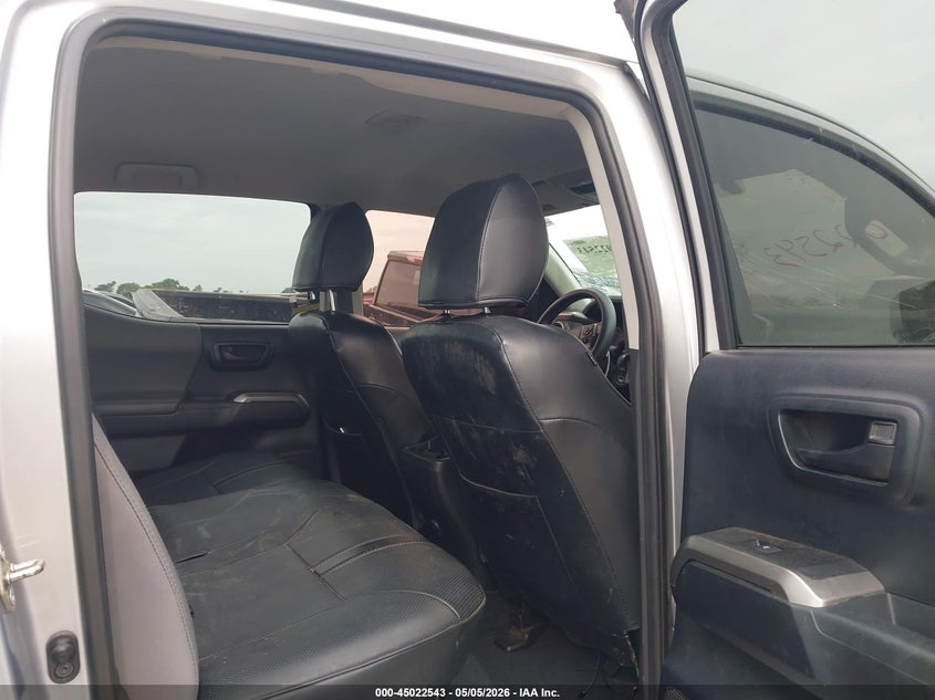 2016 Toyota Tacoma VIN 5TFAZ5CN8GX016012 IAAI salvage auction — STORM DAMAGE, Original (Texas), sold $10,950 on 2026-07-14 (photo 8)