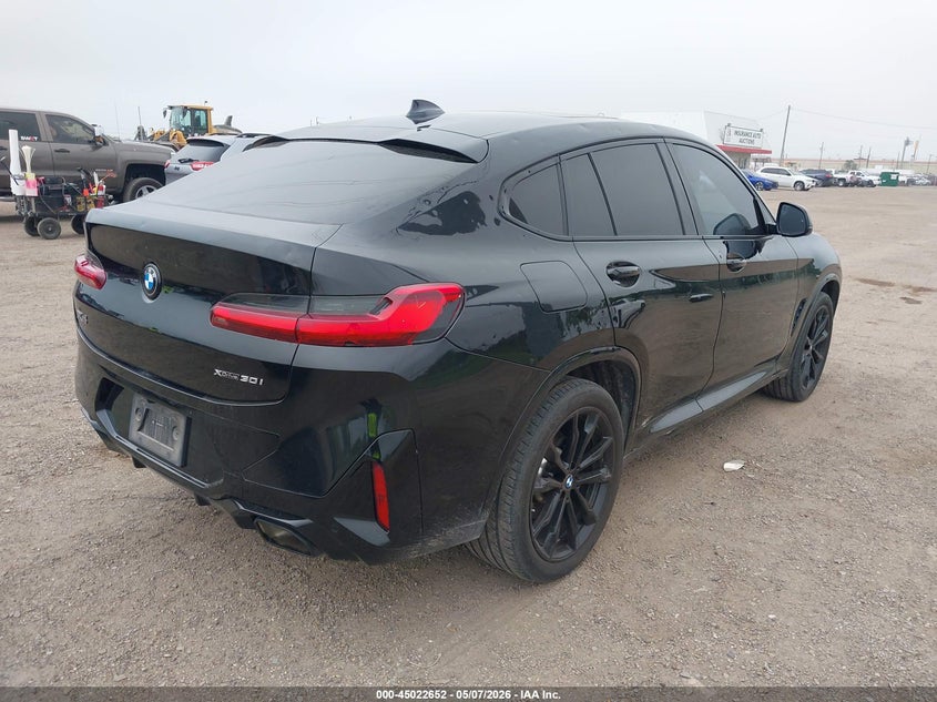 2024 BMW X4 VIN 5UX33DT00R9U93547 IAAI salvage auction — HAIL, Original (Texas), sold $28,300 on 2026-07-28 (photo 4)