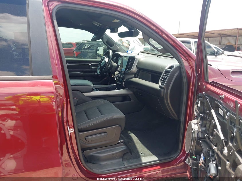 2019 Ram 1500 VIN 1C6RREFT6KN905707 IAAI salvage auction — FRONT & REAR, Original (Texas), sold $4,050 on 2026-07-11 (photo 5)
