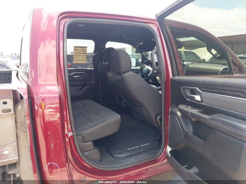 2019 Ram 1500 VIN 1C6RREFT6KN905707 IAAI salvage auction — FRONT & REAR, Original (Texas), sold $4,050 on 2026-07-11 (photo 8)