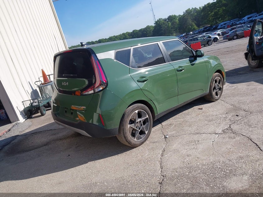 2023 Kia Soul VIN KNDJ33AU9P7214890 IAAI salvage auction — SIDE, Salvage (Georgia), sold $3,500 on 2026-07-22 (photo 4)