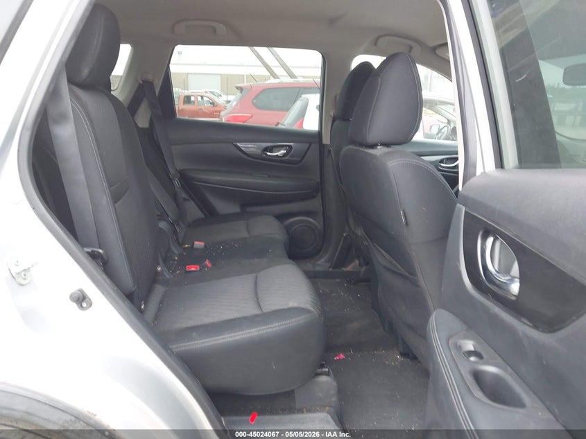 2017 Nissan Rogue VIN KNMAT2MV3HP613259 IAAI salvage auction — HAIL, Clear (Oklahoma), sold $2,175 on 2026-07-22 (photo 8)