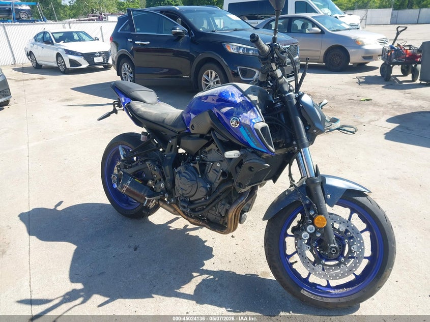2024 Yamaha Mt VIN JYARM32E5RA009737 IAAI salvage auction — UNKNOWN, Salvage (Illinois), sold $4,050 on 2026-07-14 (photo 1)