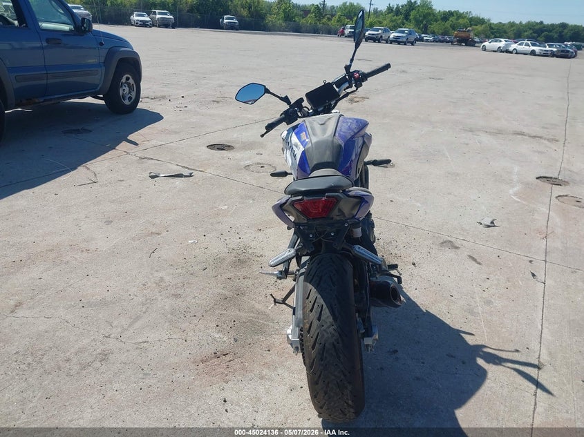 2024 Yamaha Mt VIN JYARM32E5RA009737 IAAI salvage auction — UNKNOWN, Salvage (Illinois), sold $4,050 on 2026-07-14 (photo 6)