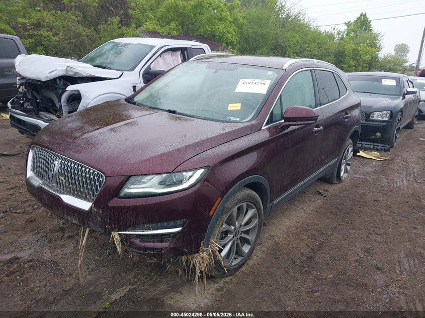 2019 Lincoln Mkc VIN 5LMCJ2C91KUL22862 IAAI salvage auction — FRONT END, Salvage (Ohio), sold $2,550 on 2026-07-17 (photo 2)