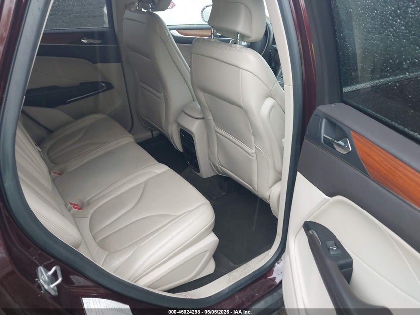 2019 Lincoln Mkc VIN 5LMCJ2C91KUL22862 IAAI salvage auction — FRONT END, Salvage (Ohio), sold $2,550 on 2026-07-17 (photo 8)