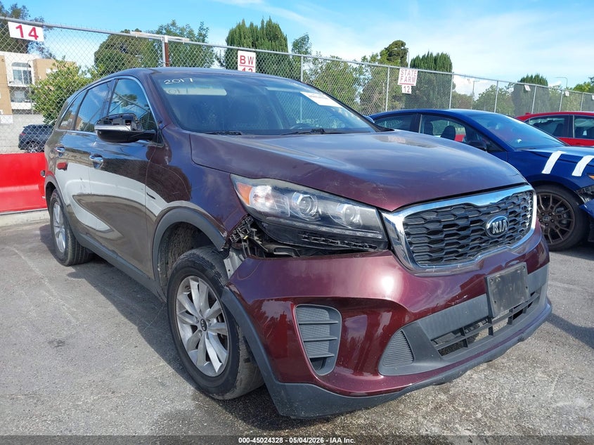 2019 Kia Sorento VIN 5XYPG4A39KG535836 IAAI salvage auction — THEFT, Salvage (California), sold $900 on 2026-07-30 (photo 1)