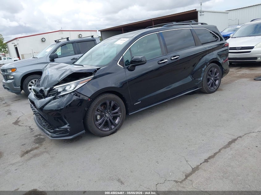 2021 Toyota Sienna VIN 5TDDRKECXMS054950 IAAI salvage auction — FRONT END, Salvage (California), sold $13,000 on 2026-07-27 (photo 2)