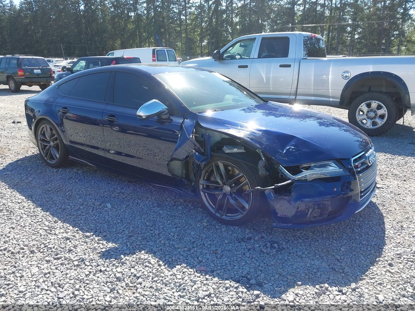 2013 Audi S7 VIN WAU32AFC9DN037715 IAAI salvage auction — RIGHT FRONT, Bill Of Sale (Washington), sold $2,600 on 2026-07-30 (photo 1)