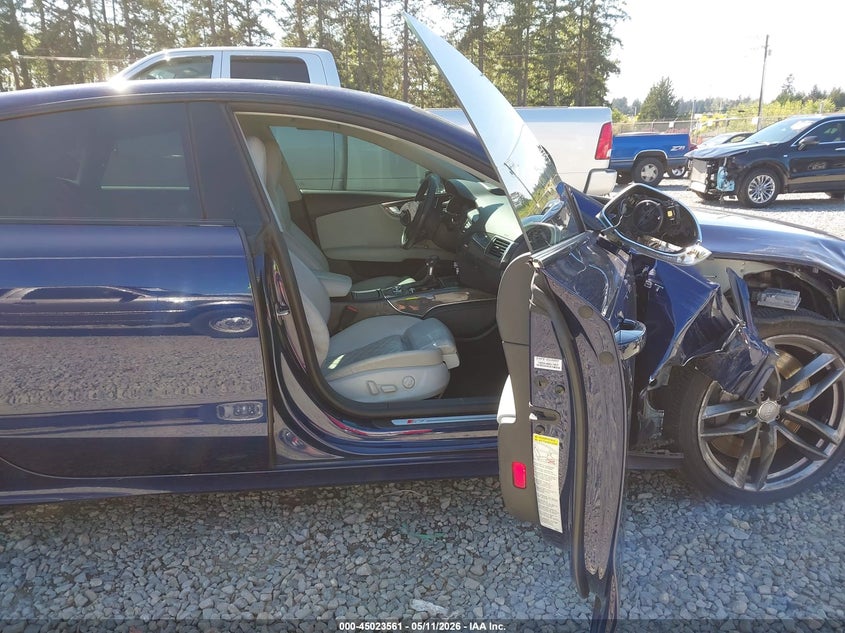 2013 Audi S7 VIN WAU32AFC9DN037715 IAAI salvage auction — RIGHT FRONT, Bill Of Sale (Washington), sold $2,600 on 2026-07-30 (photo 5)