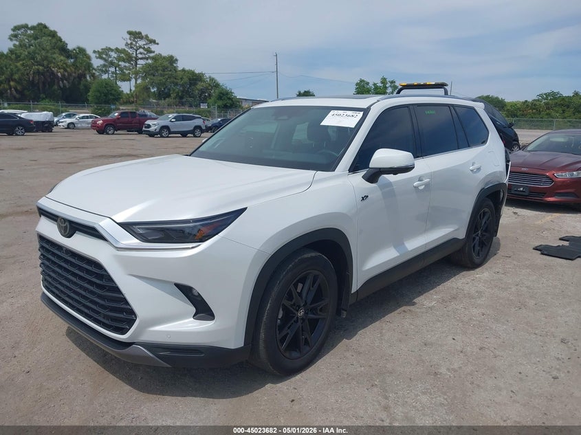 2025 Toyota Highlander VIN 5TDAAAB55SS073364 IAAI salvage auction — REAR END, Wait Title, sold $18,200 on 2026-07-30 (photo 2)