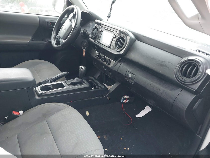 2017 Toyota Tacoma VIN 5TFRX5GN3HX086361 IAAI salvage auction — FRONT END, Salvage (Pennsylvania), sold $3,850 on 2026-07-10 (photo 5)