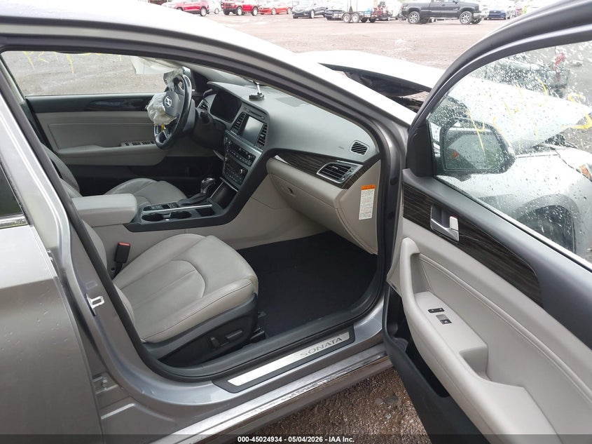 2017 Hyundai Sonata VIN KMHE54L27HA045109 IAAI salvage auction — FRONT END, Clear (Indiana), sold $475 on 2026-07-22 (photo 5)