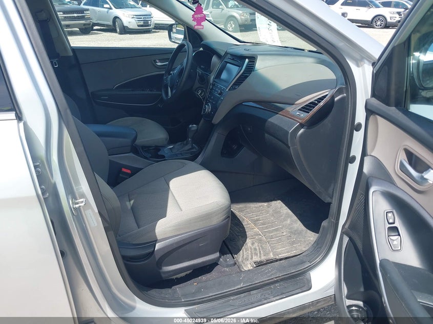 2017 Hyundai Santa fe VIN 5XYZUDLB7HG425740 IAAI salvage auction — REAR END, Salvage (Illinois), sold $3,200 on 2026-07-13 (photo 5)