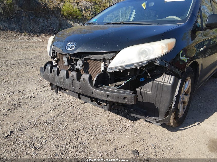 2012 Toyota Sienna VIN 5TDKK3DC4CS253591 IAAI salvage auction — FRONT END, Salvage (Rhode Island), sold $2,225 on 2026-07-07 (photo 6)