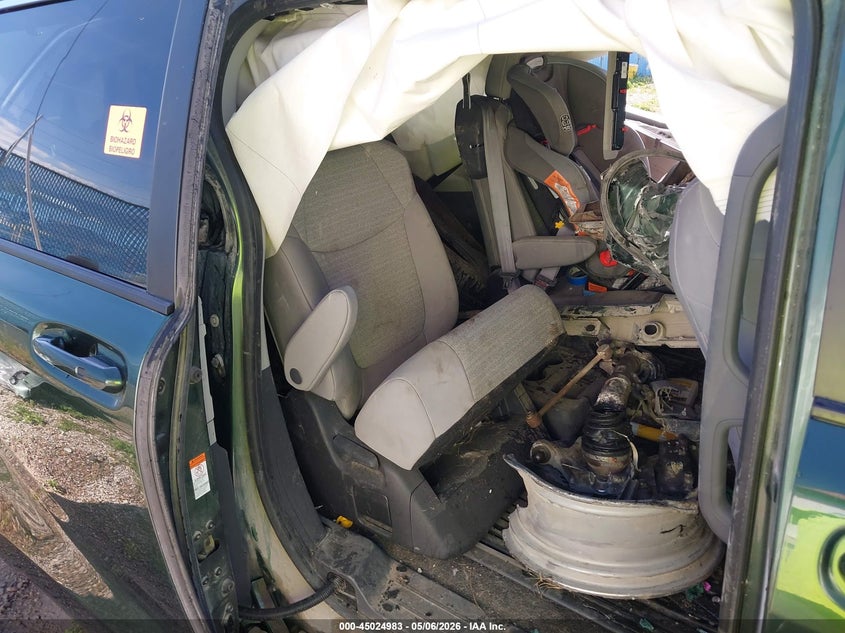2023 Toyota Sienna VIN 5TDKSKFC4PS087201 IAAI salvage auction — ROLLOVER, Salvage (Montana), sold $2,075 on 2026-07-15 (photo 8)