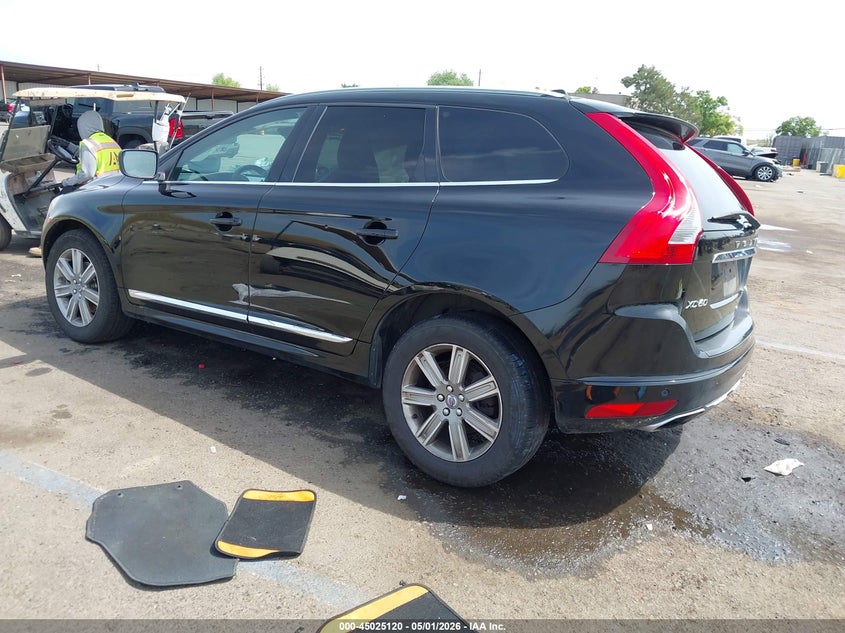 2017 Volvo Xc60 VIN YV440MDU7H2009927 IAAI salvage auction — RIGHT SIDE, Salvage Title, sold $600 on 2026-08-19 (photo 3)