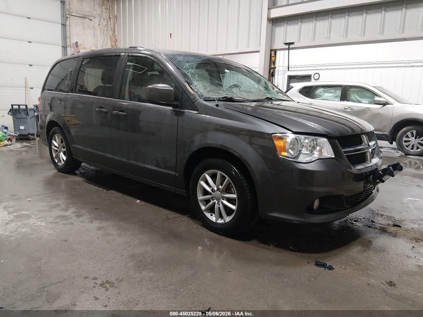 2019 Dodge Caravan VIN 2C4RDGCGXKR693679 IAAI salvage auction — FRONT & REAR, Original (Alaska), sold $2,050 on 2026-08-27 (photo 1)