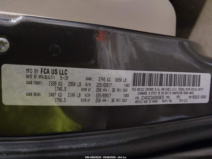 2019 Dodge Caravan VIN 2C4RDGCGXKR693679 IAAI salvage auction — FRONT & REAR, Original (Alaska), sold $2,050 on 2026-08-27 (photo 9)
