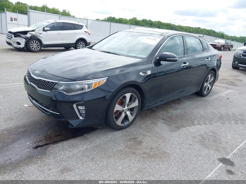 2018 Kia Optima VIN 5XXGW4L23JG246591 IAAI salvage auction — RIGHT FRONT, Salvage Title, sold $2,050 on 2026-07-12 (photo 2)