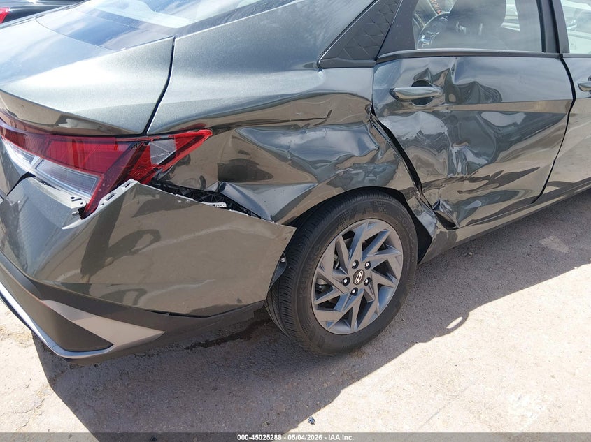 2024 Hyundai Elantra VIN KMHLM4DG6RU751539 IAAI salvage auction — RIGHT SIDE, Salvage (Texas), sold $5,600 on 2026-07-15 (photo 6)