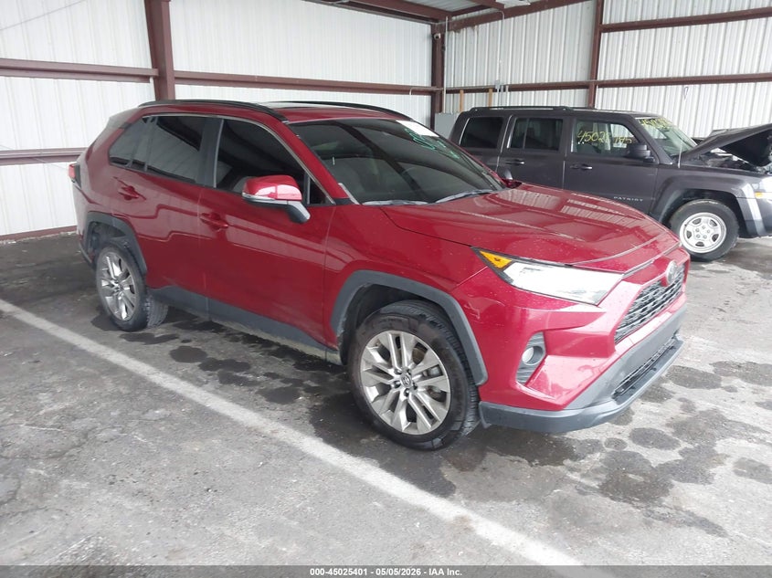 2019 Toyota Rav 4 VIN JTMC1RFV3KD517113 IAAI salvage auction — LEFT SIDE, Salvage (Indiana), sold $9,550 on 2026-07-23 (photo 1)