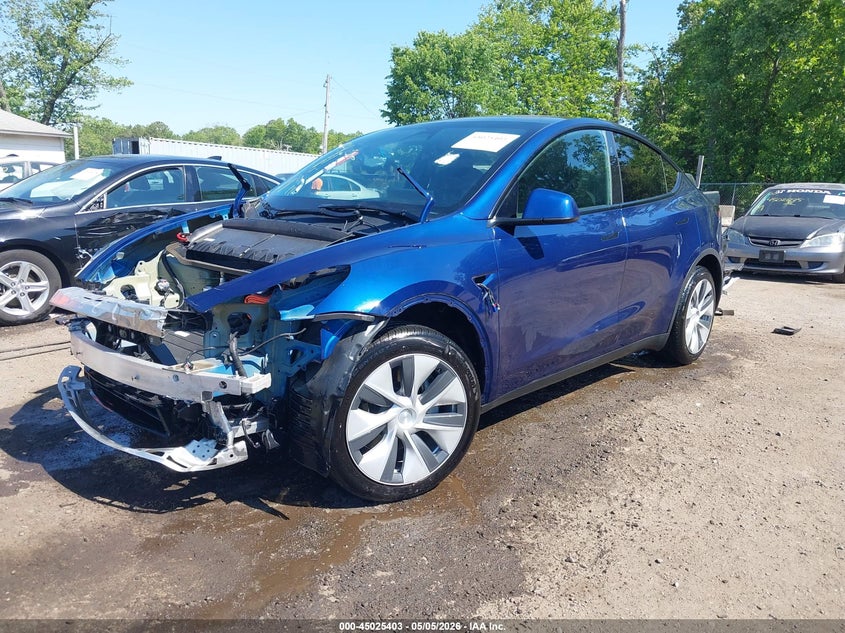 2024 Tesla Model y VIN 7SAYGAEEXRF060362 IAAI salvage auction — FRONT END, Salvage - 75% Or Less (Maryland), sold $14,500 on 2026-07-08 (photo 2)