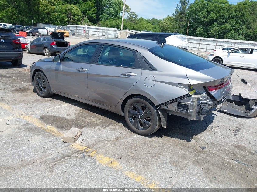 2023 Hyundai Elantra VIN KMHLM4AG1PU395471 IAAI salvage auction — REAR END, Salvage Title, sold $5,800 on 2026-07-08 (photo 3)
