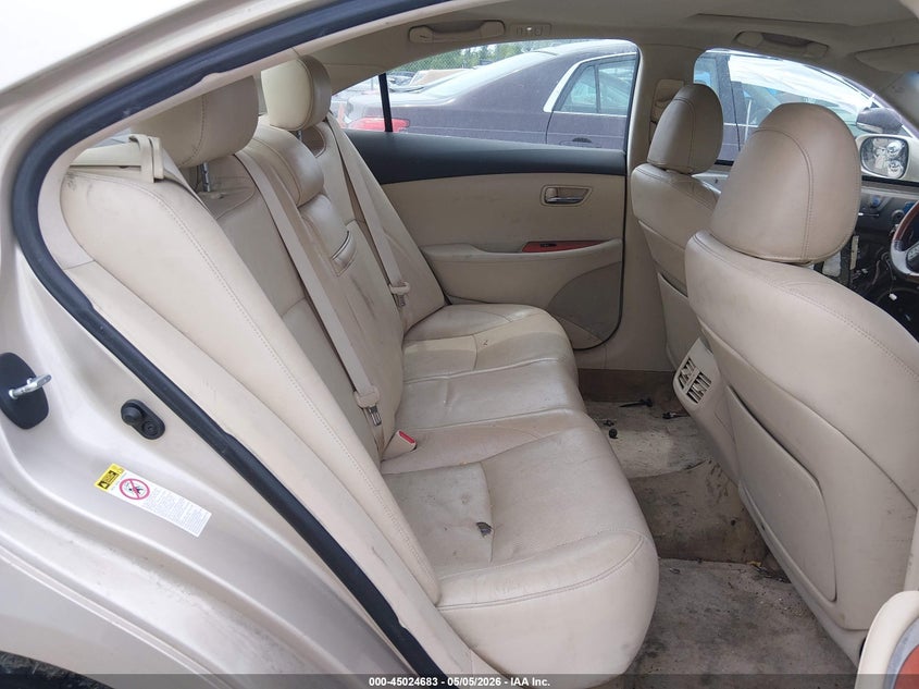 2011 Lexus ES VIN JTHBK1EGXB2448055 IAAI salvage auction — FRONT & REAR, Salvage (Kentucky), sold $725 on 2026-07-31 (photo 8)