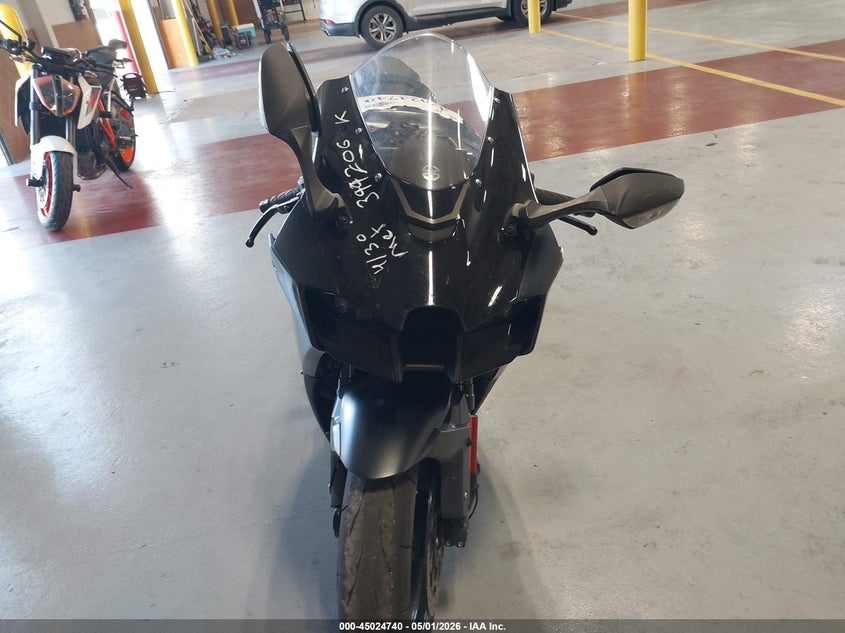 2025 Kawasaki Zx VIN JKBZXVL17SA019653 IAAI salvage auction — THEFT, Salvage (Nevada), sold $5,500 on 2026-07-14 (photo 5)