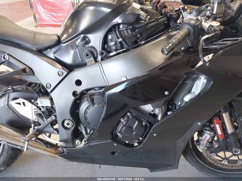 2025 Kawasaki Zx VIN JKBZXVL17SA019653 IAAI salvage auction — THEFT, Salvage (Nevada), sold $5,500 on 2026-07-14 (photo 8)