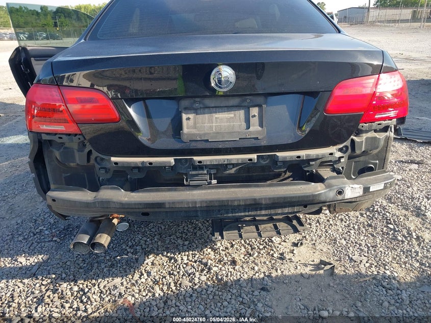 2012 BMW 3er VIN WBAKE3C55CE770623 IAAI salvage auction — FRONT & REAR, Clear (Tennessee), sold $700 on 2026-07-06 (photo 6)