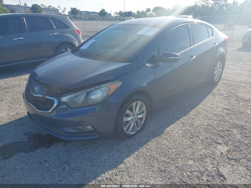 2015 Kia Forte VIN KNAFX4A83F5352063 IAAI salvage auction — FRONT END, Rebuildable (Florida), sold $25 on 2026-07-30 (photo 2)
