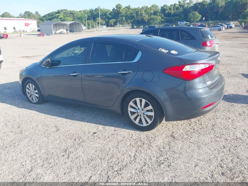 2015 Kia Forte VIN KNAFX4A83F5352063 IAAI salvage auction — FRONT END, Rebuildable (Florida), sold $25 on 2026-07-30 (photo 3)