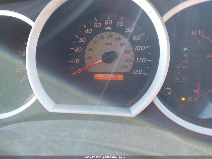 2010 Toyota Tacoma VIN 5TEUU4EN8AZ706216 IAAI salvage auction — NORMAL WEAR, Clear (Massachusetts), sold $575 on 2026-07-28 (photo 7)