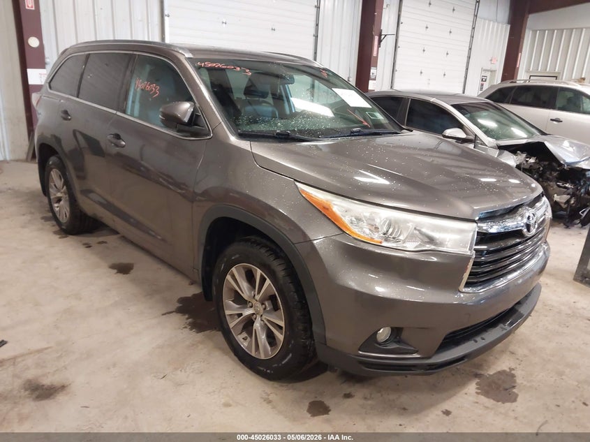2014 Toyota Highlander VIN 5TDJKRFH5ES006414 IAAI salvage auction — WATER/FLOOD, Mv-907A (New York), sold $2,550 on 2026-07-28 (photo 1)