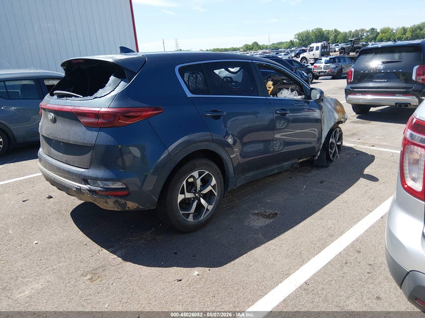 2020 Kia Sportage VIN KNDPM3AC5L7664769 IAAI salvage auction — ENGINE BURN, Non-Repairable (Tennessee), sold $150 on 2026-07-14 (photo 4)