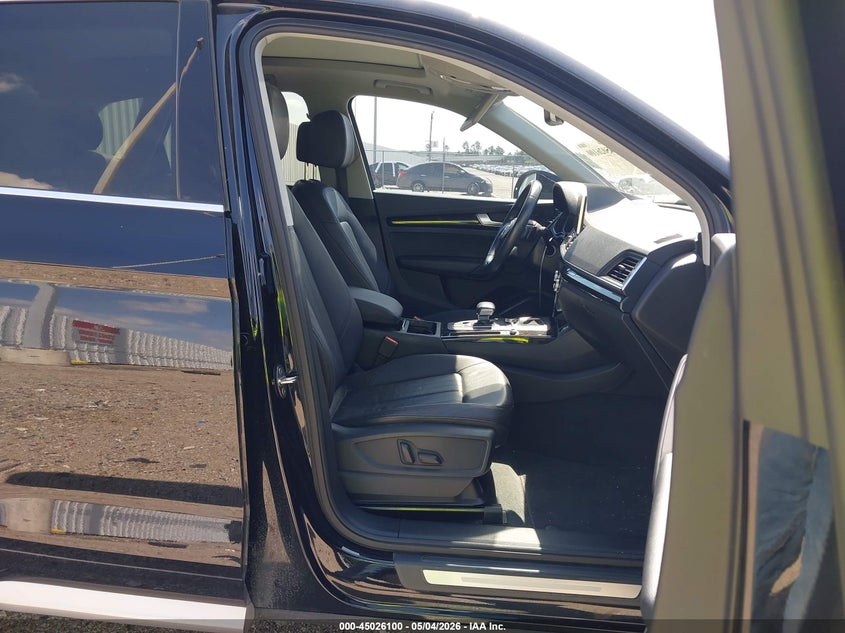 2018 Audi Q5 VIN WA1BNAFY7J2205991 IAAI salvage auction — UNKNOWN, Salvage (Texas), sold $7,100 on 2026-07-23 (photo 5)