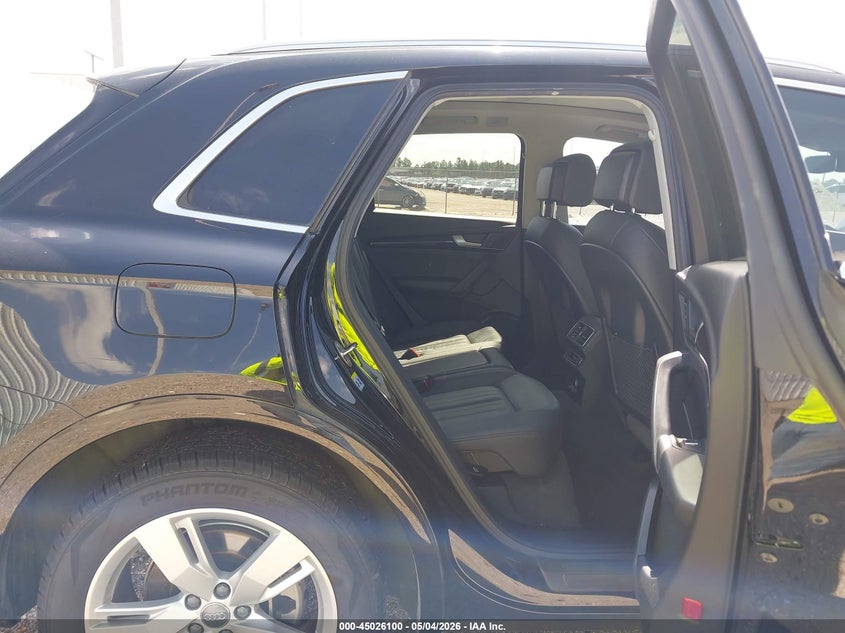 2018 Audi Q5 VIN WA1BNAFY7J2205991 IAAI salvage auction — UNKNOWN, Salvage (Texas), sold $7,100 on 2026-07-23 (photo 8)